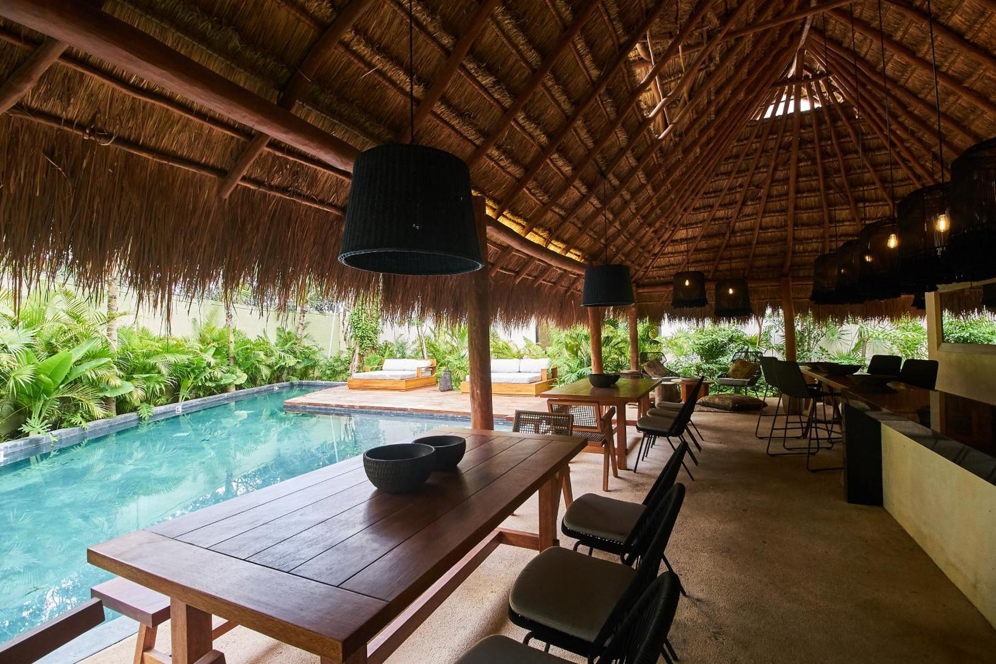 Dhalia - Private Roof With Pool & Beach Club Access 툴룸 외부 사진
